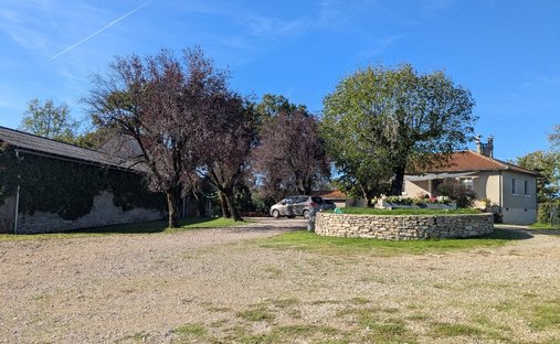 Azienda agricola a Gramat, Occitania, Francia 1