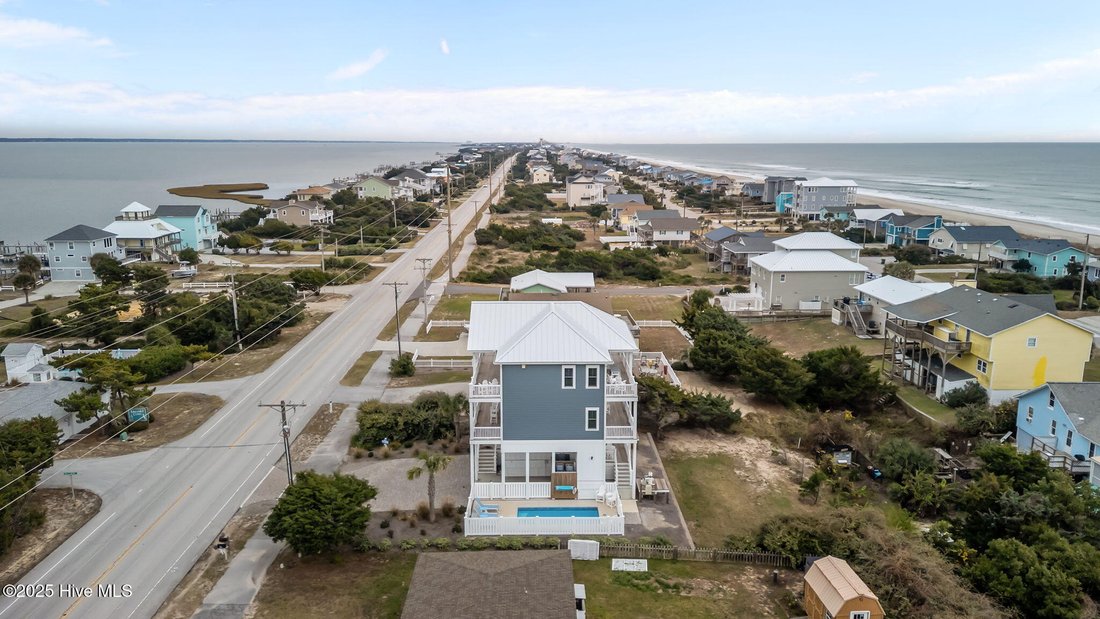 House in Emerald Isle, North Carolina, United States 4 - 16769417