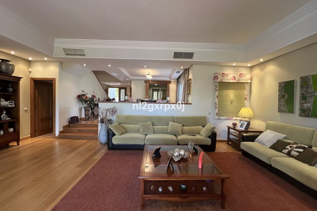Townhouse in Cancelada, Estepona, Andalusia 3 - 16766813