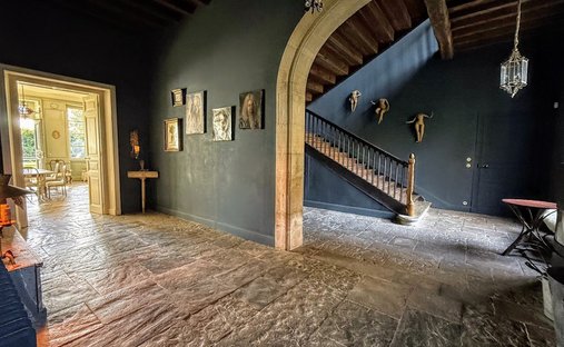 Castle for Sale in Peyrehorade, Nouvelle-Aquitaine, France