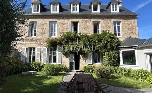 Townhouse en Centre Ville, Paimpol, Francia 1