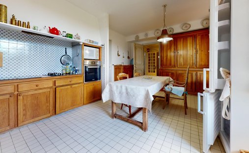 Sale Chateau Perigord Noir