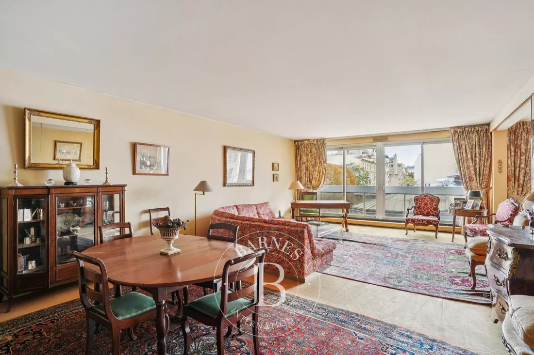 Apartment in Porte Dauphine, Paris 16e Arrondissement, Paris 1 - 16766367