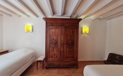 Castle for Sale in Lectoure, Occitanie, France