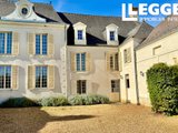 Elegant Wing Of A Château In Anjou With Garden, Extensive Outbuildings – Loire Valley Near Saumur An - 2