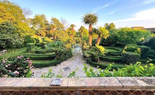 Chateau in Lisle-sur-Tarn, Occitania, France 1