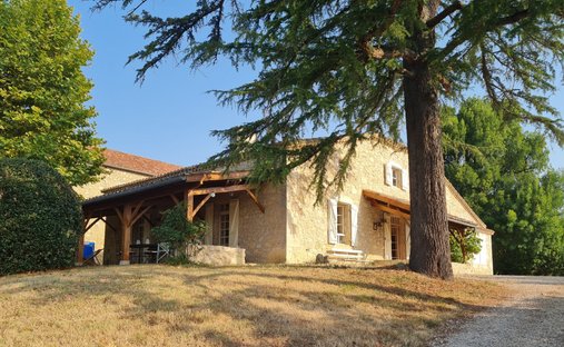 Castle for Sale in Lectoure, Occitanie, France