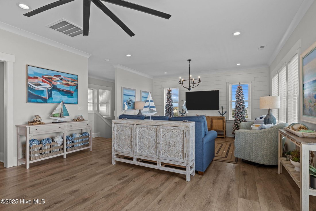House in Emerald Isle, North Carolina, United States 5 - 16769417