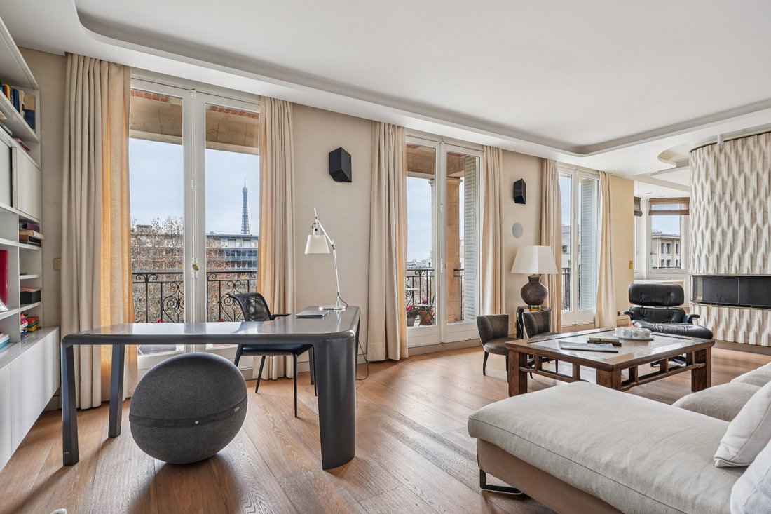 Apartment in Vaugirard-Parc des Expositions, Paris 15e Arrondissement, Paris 1 - 16768860