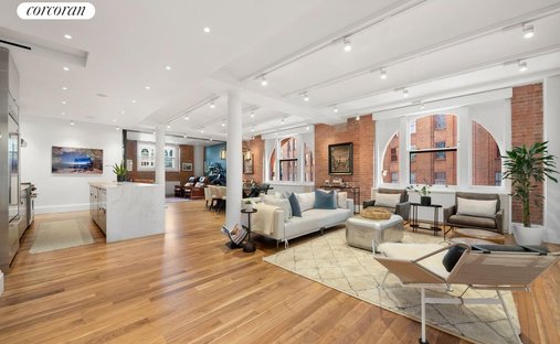 House in New York, New York, United States 1