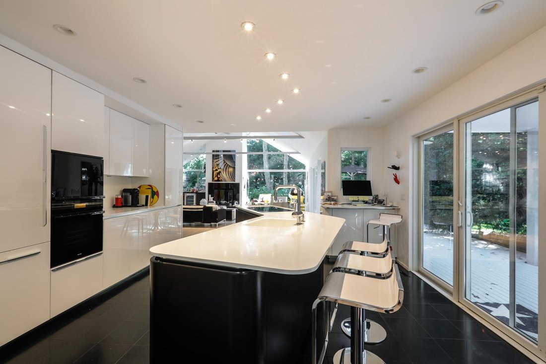 East Hampton, New York, United States 4 - 16768552