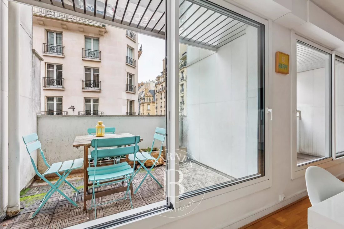Apartment in Gros Caillou, Paris 7e Arrondissement, Paris 4 - 16766380