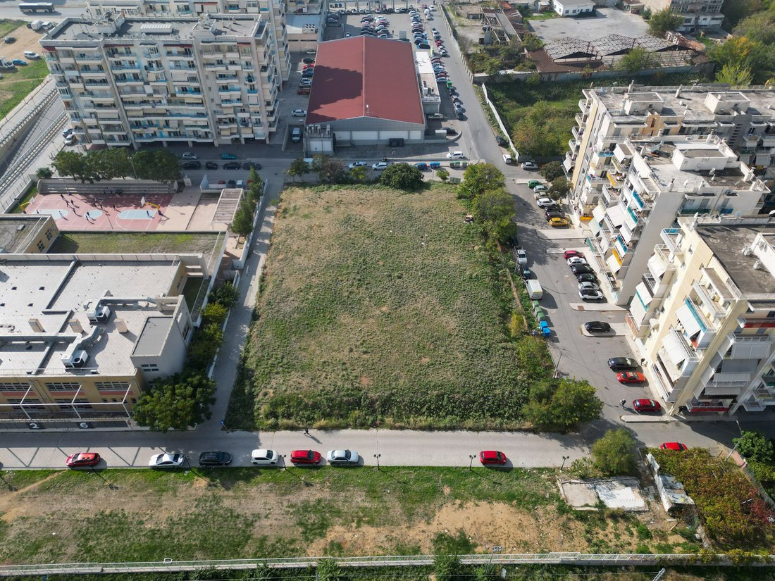 Land in Evosmos, Macedonia and Thrace, Greece 3 - 16768013