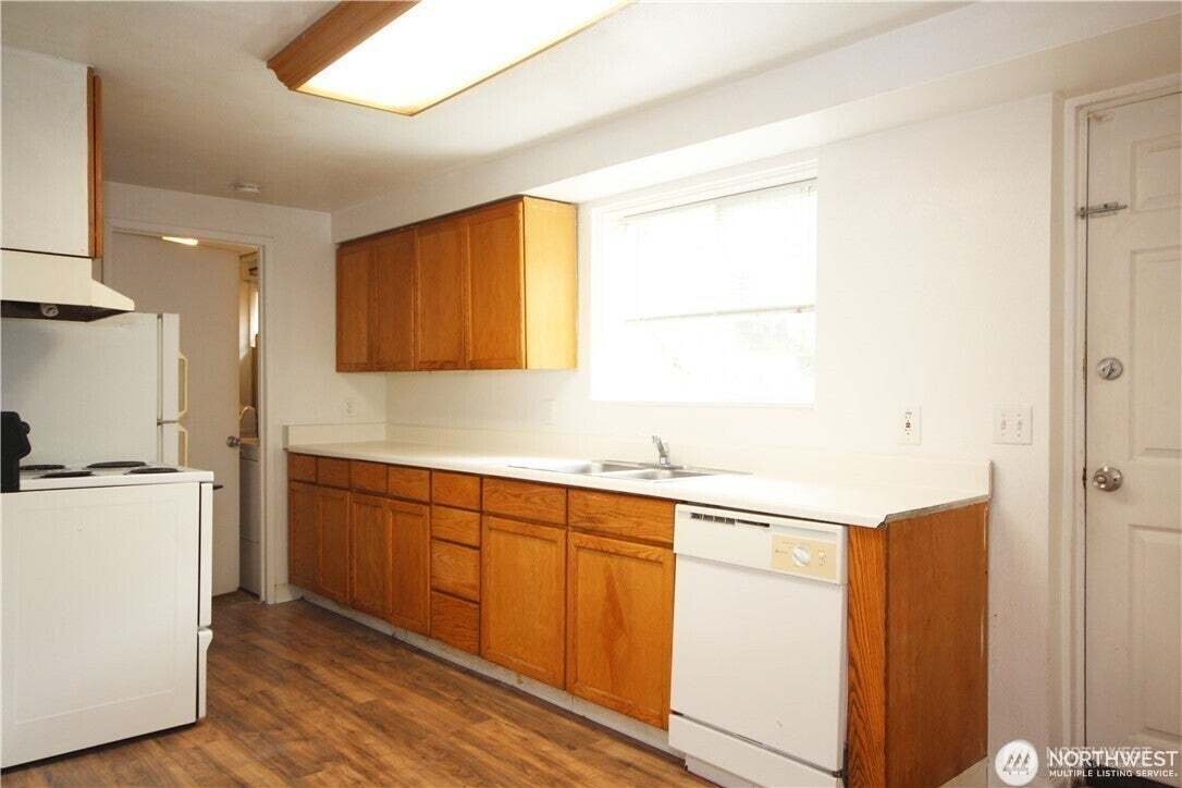 House in Seattle, Washington, United States 5 - 16767652
