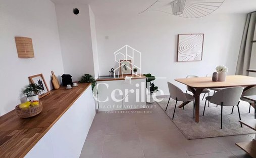 Apartment in Mazenod-Bellevue-Saint Donat-Banon, Aix-en-Provence, France 1