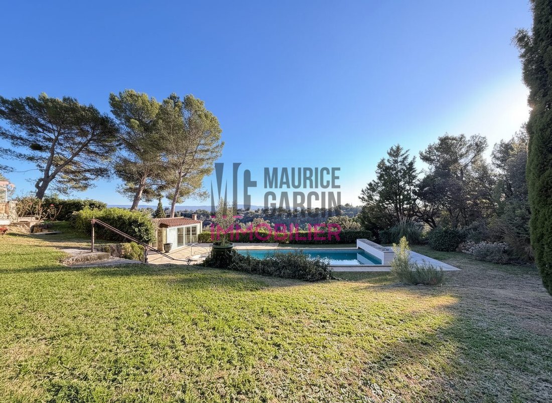 House in Beaumes-de-Venise, Provence-Alpes-Côte d'Azur, France 2 - 16769314