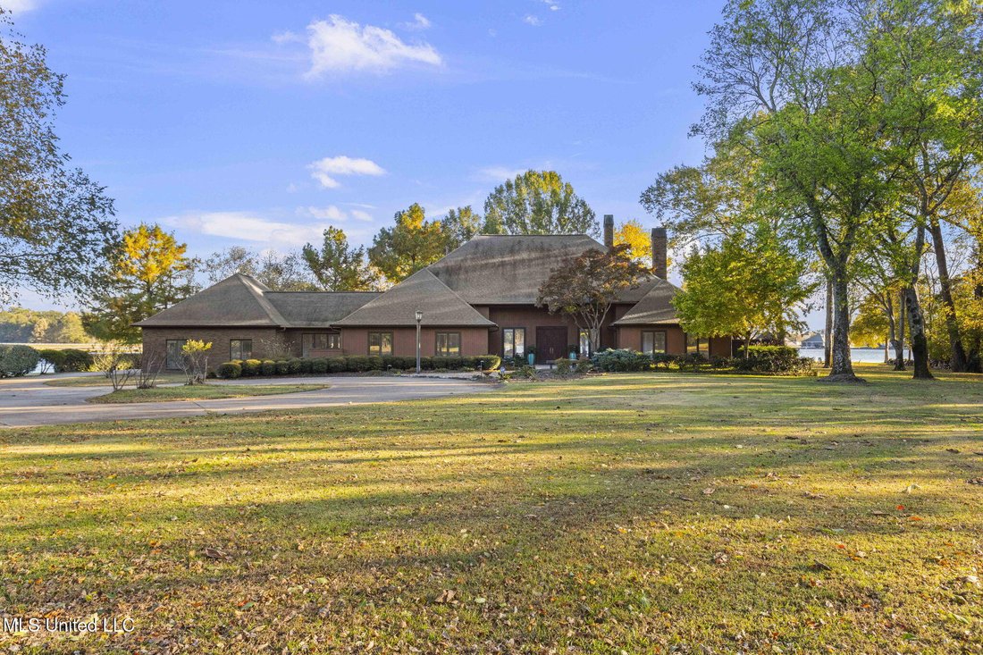 House in Madison, Mississippi, United States 1 - 16768912