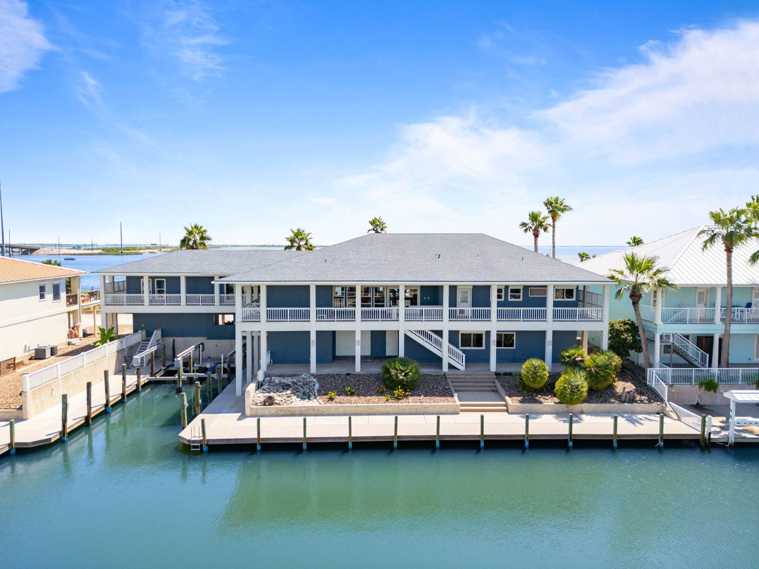House in Aransas Pass, Texas, United States 4 - 16767704