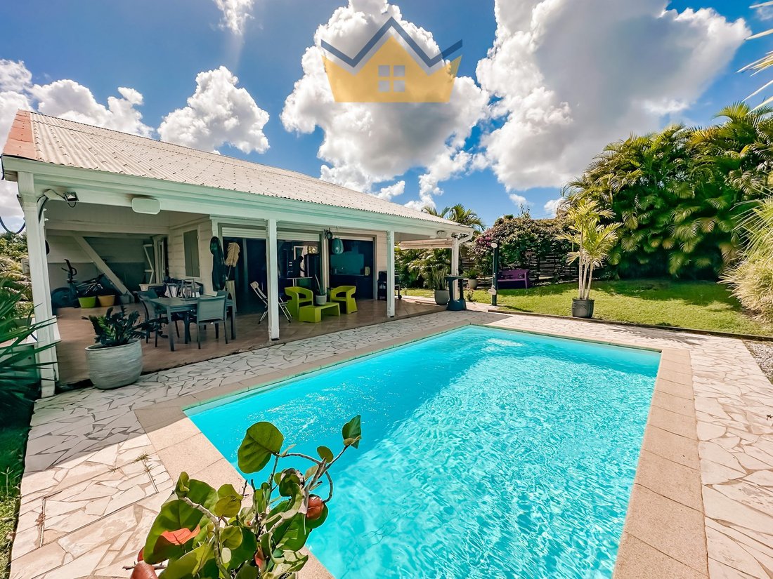 Villa in Le Lamentin, Fort-de-France, Martinique 1 - 16769229