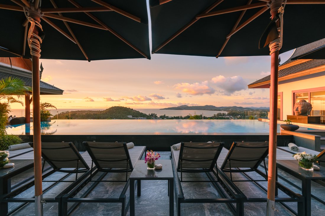 10-Bedroom Panoramic Seaview Villa in Surin