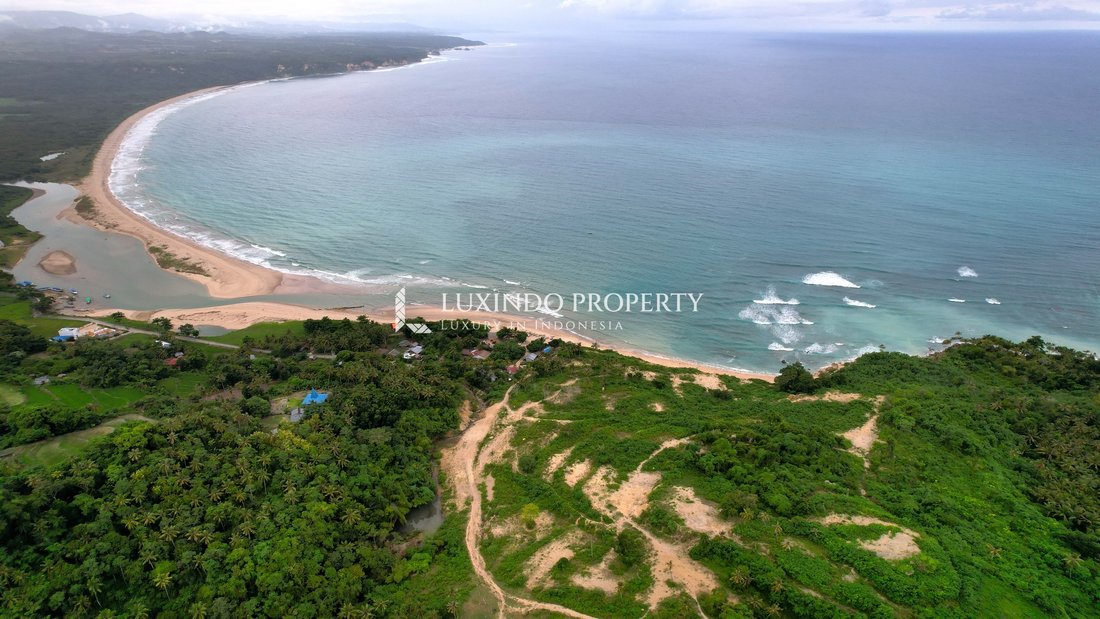 Land in East Nusa Tenggara, Indonesia 5 - 16768984