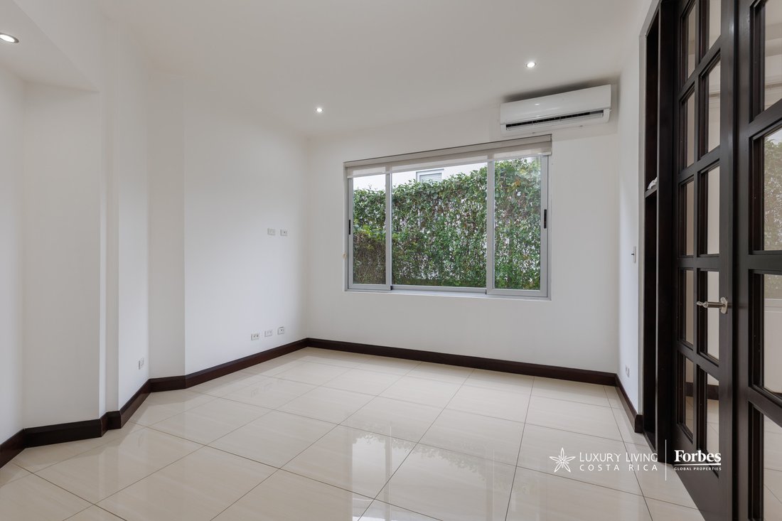House in San Rafael de Escazú, San José Province, Costa Rica 5 - 15667579