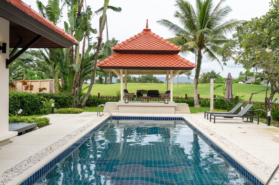 Villa in Choeng Thale, Phuket, Thailand 2 - 16769650