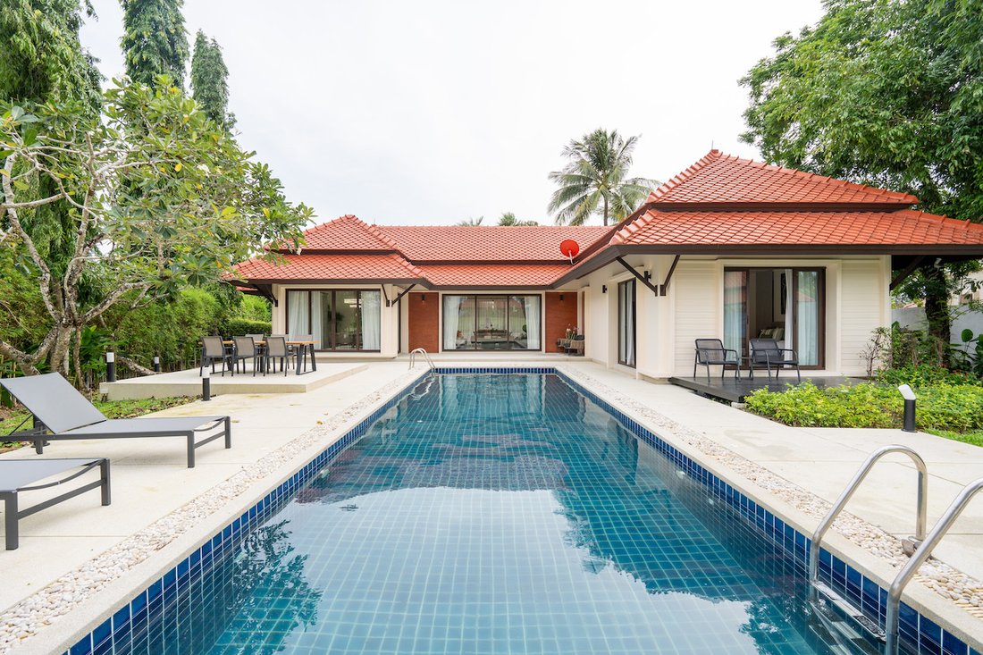 Villa in Choeng Thale, Phuket, Thailand 1 - 16769650
