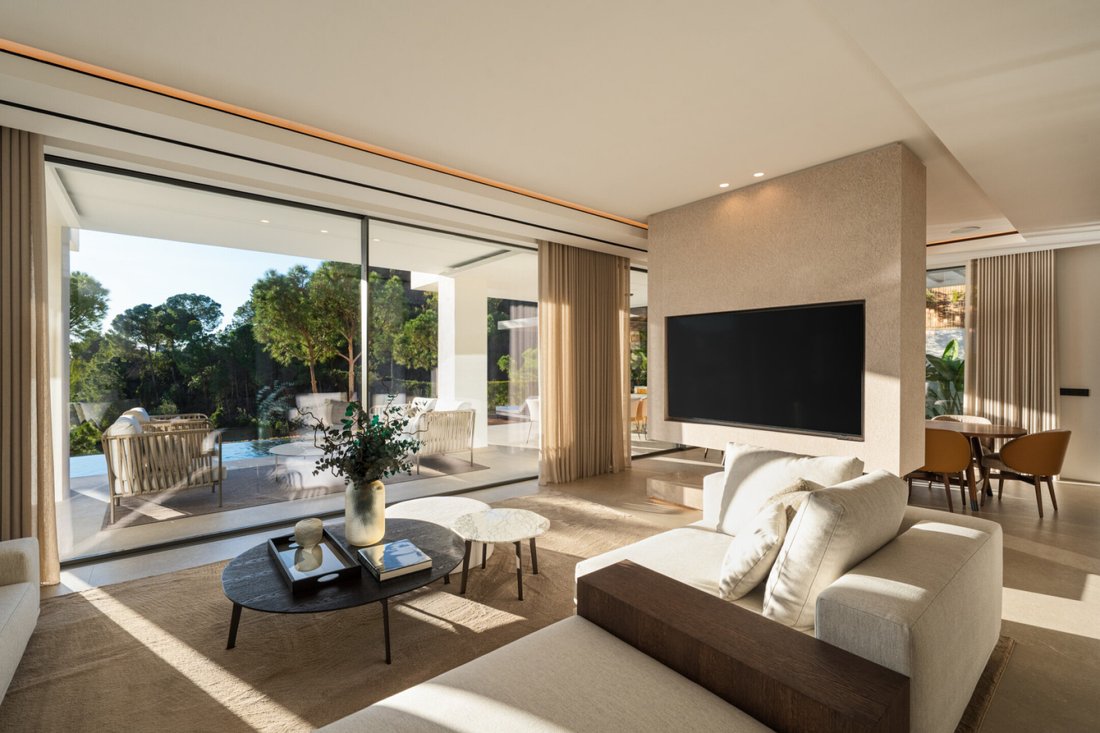 Villa in Marbella, Andalusia, Spain 5 - 16769737