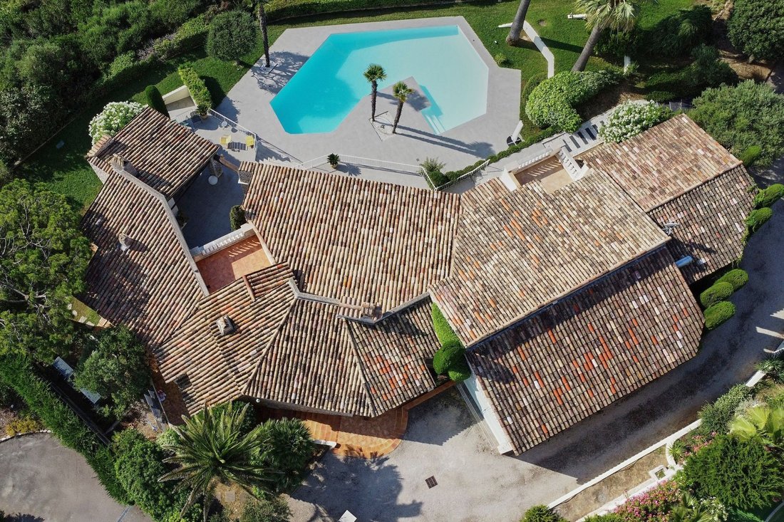 Casa en Niza, Provenza-Alpes-Costa Azul, Francia 2 - 16769669