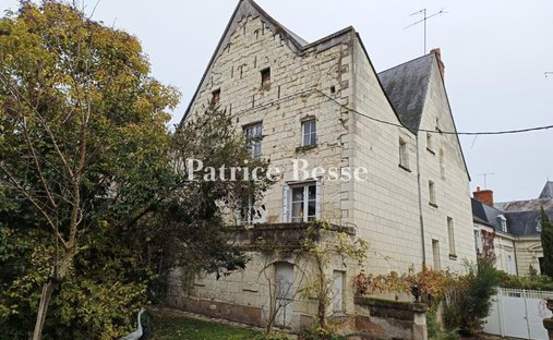 Castle for Sale in Saumur, Pays de la Loire, France