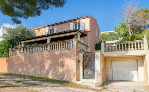Villa in Centre Ouest, Ollioules, France 1