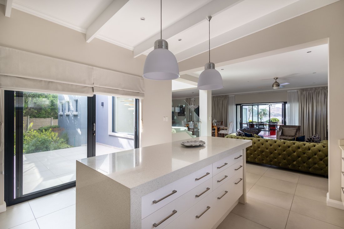 House in Hunters Home, Western Cape, South Africa 2 - 16769609