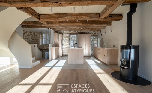 Castle for Sale in Auray, Brittany, France