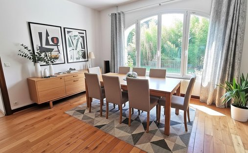 Castle for Sale in Amboise, Centre-Val de Loire, France