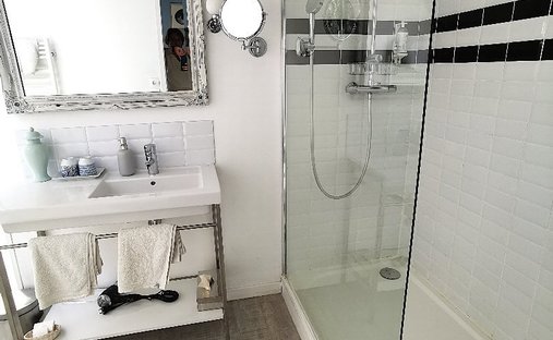 Castle for Sale in Amboise, Centre-Val de Loire, France