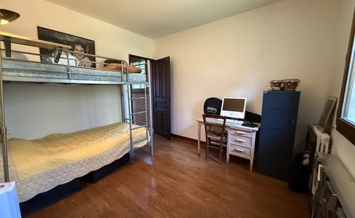 Castle for Sale in Forcalquier, Provence-Alpes-Côte d'Azur, France