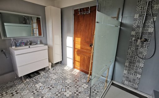 Castle for Sale in Amboise, Centre-Val de Loire, France