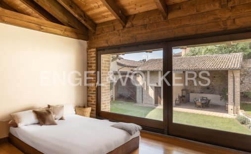 Castle for Sale in Piedmont, Italy