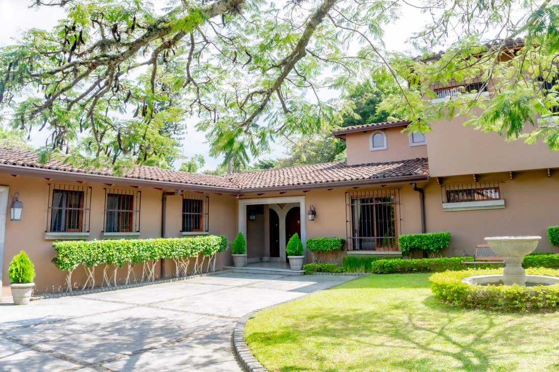House in Escazu, San José Province, Costa Rica 1 - 16770864