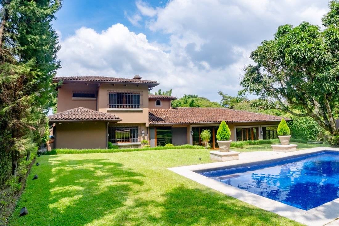House in Escazu, San José Province, Costa Rica 4 - 16770864