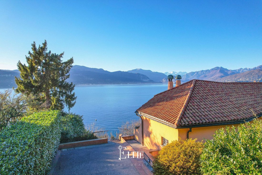 Villa in Leggiuno, Lombardy, Italy 2 - 16770863