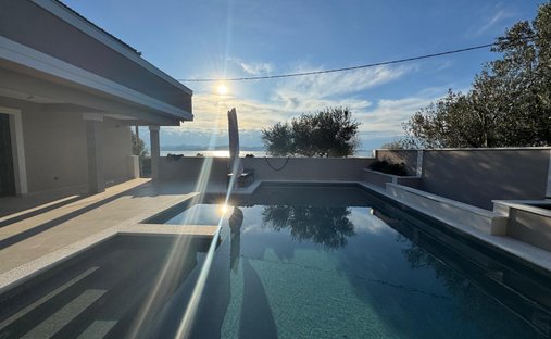 Villa in Mjesni odbor Vostarnica, Zadar, Zadar County 1