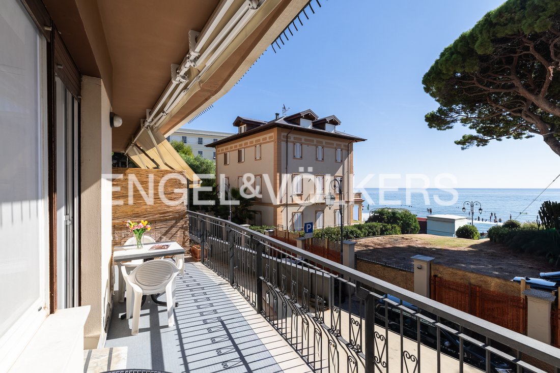 Apartment in City, Alassio, Liguria 1 - 16771038