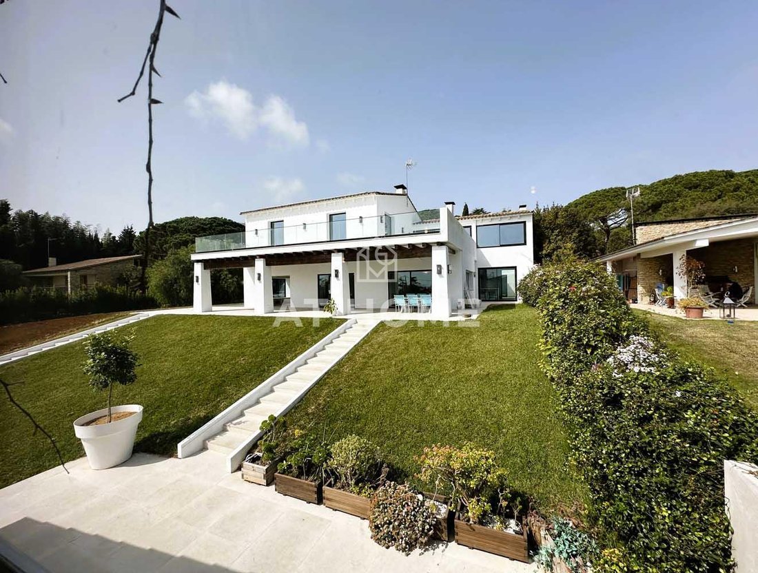 Land in Sant Andreu de Llavaneres, Catalonia, Spain 2 - 16772244