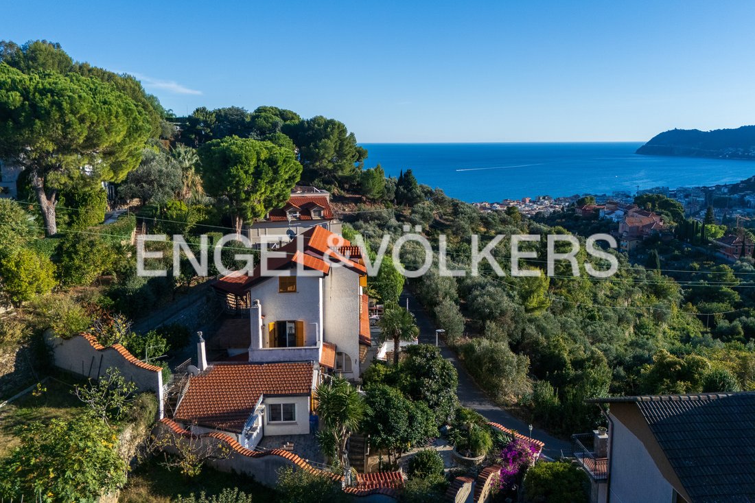 Villa à Colline Centrale, Alassio, Ligurie 2 - 16770889
