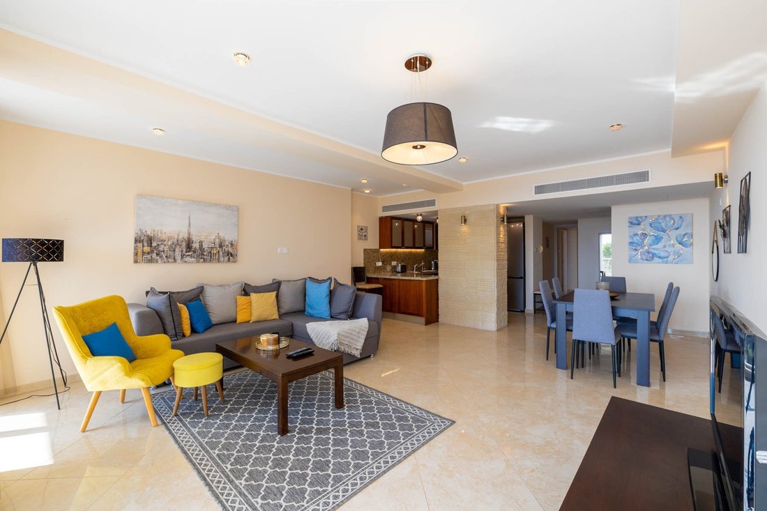 Apartment in Agios Tychon, Limassol, Cyprus 4 - 16772898
