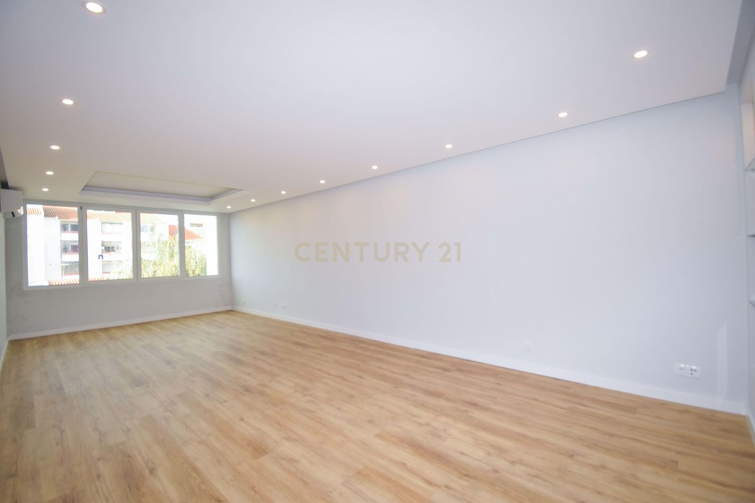 Apartment in Cascais e Estoril, Lisbon, Portugal 5 - 16114844
