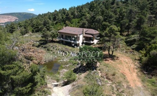 House in Oropos, Attica, Greece 1