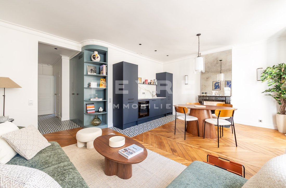 Apartment in Saint Philippe du Roule, Paris 8e Arrondissement, Paris 5 - 16772775